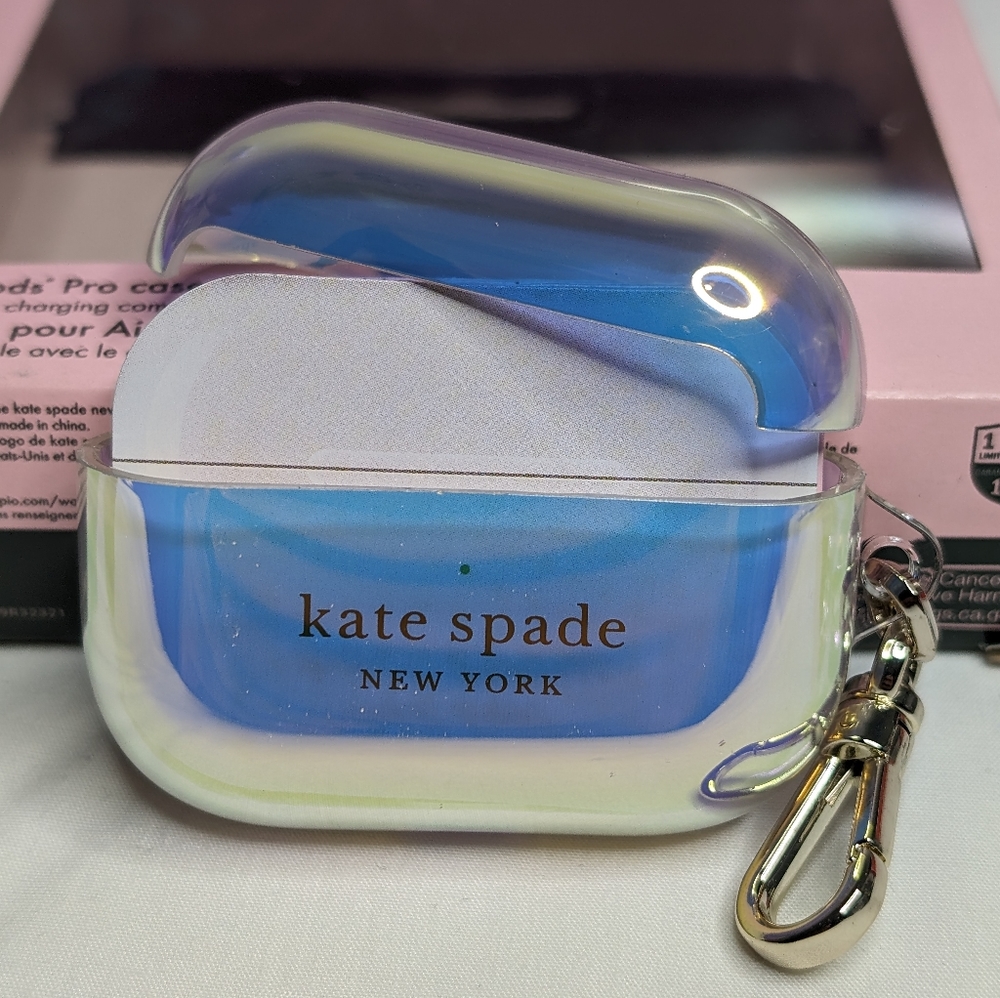 Kate Spade New York Airpod Pro case - Picture 2 of 4